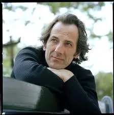 Quel est l'acteur qui joue ce personnage ?