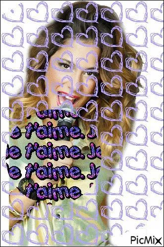 Comment s'appelle l'assistante de Ludmila ?