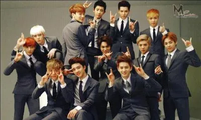 De qui est la chanson   Growl   ?