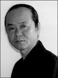 Il a compos Stabat Mater, Concerto pour violon, Message pour le millenium, Kiokoku et Kisetsu. Quel est son nom ?