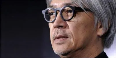 Il a compos Hommage  Debussy, Trio pour piano violon et violoncelle, Energy flow, Rain pour violon et piano ainsi que Solitude. Qui a crit la musique pour ces deux films : Le Dernier Empereur et Furyo ?