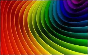 Comment dit-on  multicolore  en anglais ?