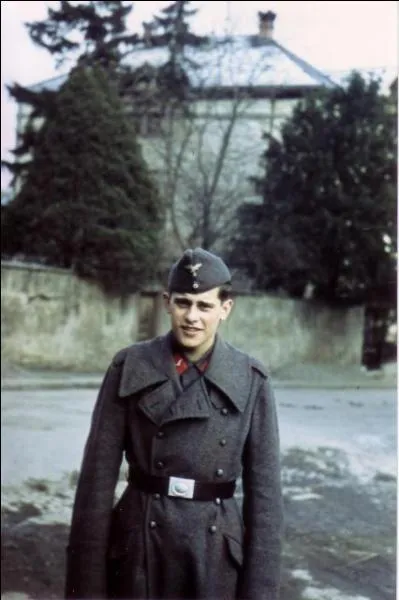 Pendant la deuxime guerre mondiale, la Wehrmacht va enrler de force des jeunes gens. Sous quelle appellation les dsigne-t-on le plus souvent ?