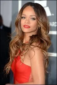 Qui est cette chanteuse ?