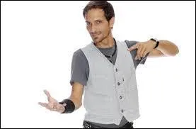 Il a particip   la France a un incroyable talent , c'est :