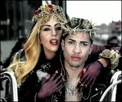 A quel clip appartient cette image ?