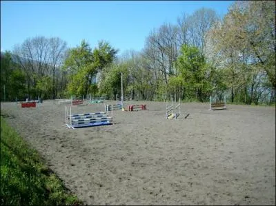 En carrire, celui qui a priorit est celui :