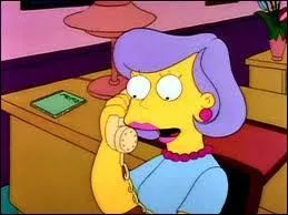 Qui interprte sa voix dans la version originale ?