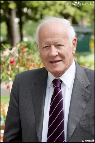 Quel est cet animateur de radio et de tlvision auquel on doit le fameux  Grand chiquier  ?