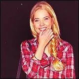 Quel est le nom complet de Ashley Benson ?