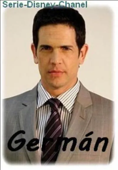 Comment s'appelle le pre de Martina Stoessel dans  Violetta  ?