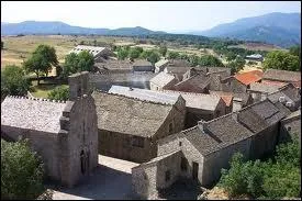 Nous partons dans le Languedoc-Roussillon pour visiter la commune de La Garde-Gurin. Classe parmi les Plus Beaux Villages de France, elle se situe dans le dpartement ...