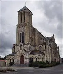 Saint-Julien-des-Landes, dans les Pays-de-la-Loire, est une commune du dpartement ...