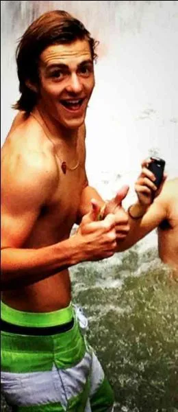 Qui a la mme couleur prfre que Rocky ?