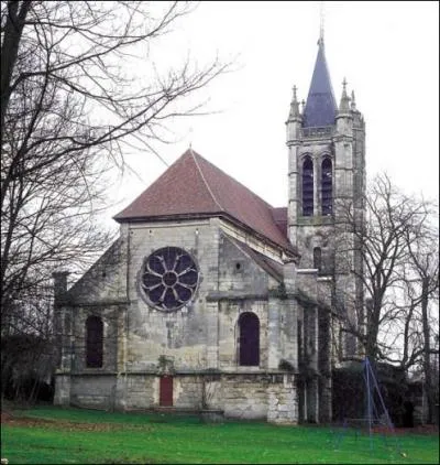 Laquelle de ces villes est situe au nord de Paris ?