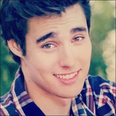 Jorge Blanco a-t-il un frre ?