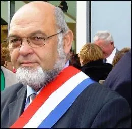 Le mot commence par : Paul ...