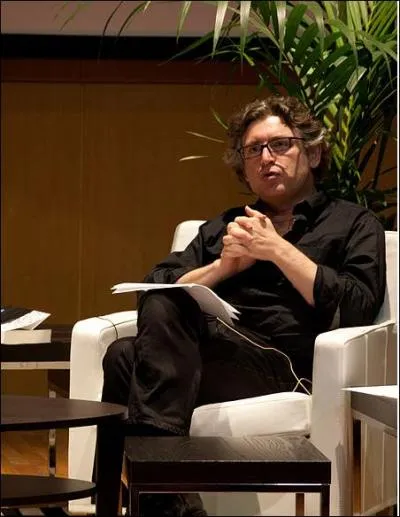 Un philosophe actuel s'est pench sur sa pense dans le onzime volume de sa  contre-histoire de la philosophie . Qui est ce philosophe ?