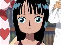 Elle s'appelle Nico Robin et elle vient du manga...