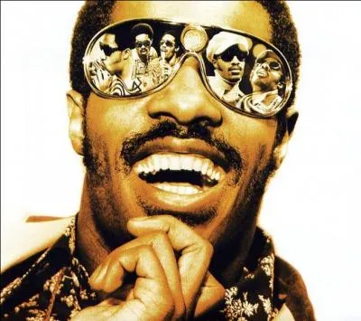 Pour quel prsident Stevie Wonder chanta-t-il  Happy Birthday  ?