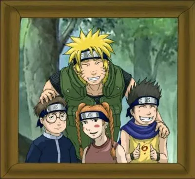 Sur cette photo, qui est le sensei de la team Konohamaru ?