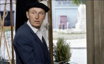 1970 : avec Sophie Desmarets , Jean Poiret ...