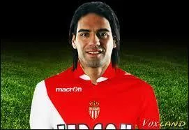 Combien a cot Falcao ?