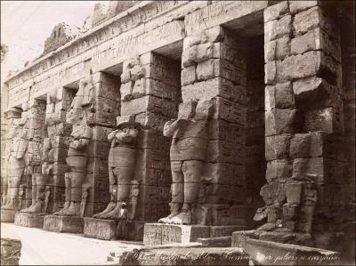 Quel pharaon de la XXème dynastie a fait ériger ce temple ?