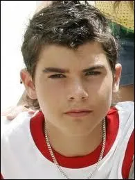 De quels instruments joue-t-il ?