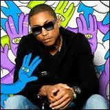 Qui est ce chanteur et quel est un de ses titres de chanson ?