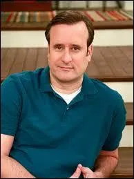 Quel mtier fait le pre de Liv et Maddie ?