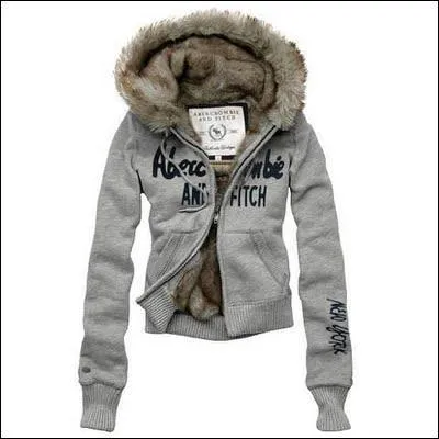 Quelle est la marque de ce pull ?