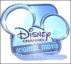 Dans quel Disney Channel Original Movie a jou Sarah Hyland ?