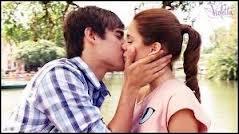 Commenons avec Lon et Violetta, quand a eu lieu leur premier baiser ?