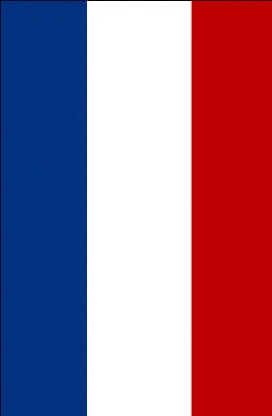 Parmi ces clubs, quel est celui qui n'a pas les mmes couleurs que les autres ?