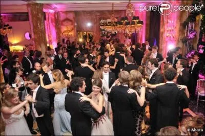 A combien sommes-nous quand nous devenons une blague vaseuse ?