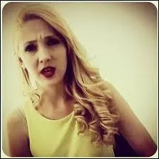 Quelle est la marque de parfum prfre de Mercedes Lambre ?