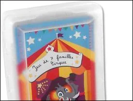 Combien de cartes comporte un jeu de 7 familles ?