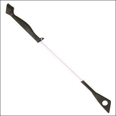 La cravache est une aide naturelle.