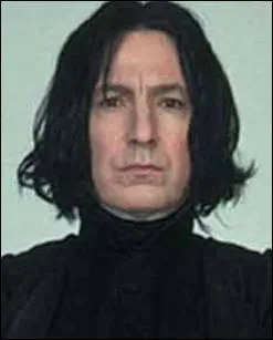 Qui joue le rle de Severus Rogue ?