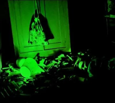 Quel bruit est produit lorsque quelqu'un s'amuse (ou pas)  lancer le Killing Curse ?