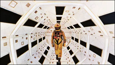 Par qui a été écrit "2001 l'Odyssée de l'espace" ?