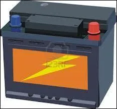 Le but premier est de fournir l'intensit et la tension ncessaire au dmarreur lors du dmarrage du vhicule. Quel est son nom ?