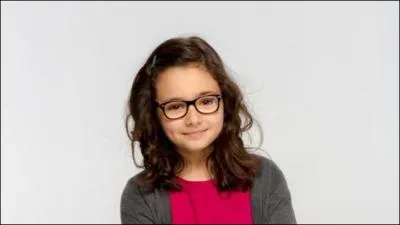 Qui est cette fille très intelligente ?