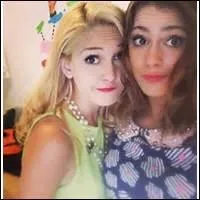 Compltez la phrase : Martina a ...comme matire prfre. Mais par contre, elle dteste les...