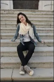 Qu'a-t-elle dmontr comme passion ds son plus jeune ge ?