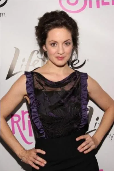 Comment s'appelle-t-elle ?