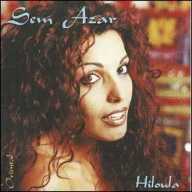 Comment s'appelle sa mre ?