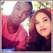 De qui se spare-t elle ?