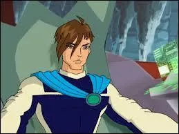 Comment s'appelle ce jeune homme (copain de Stella) ?